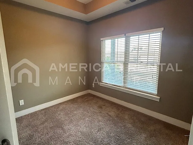 860 Kent Dr — Photo 20