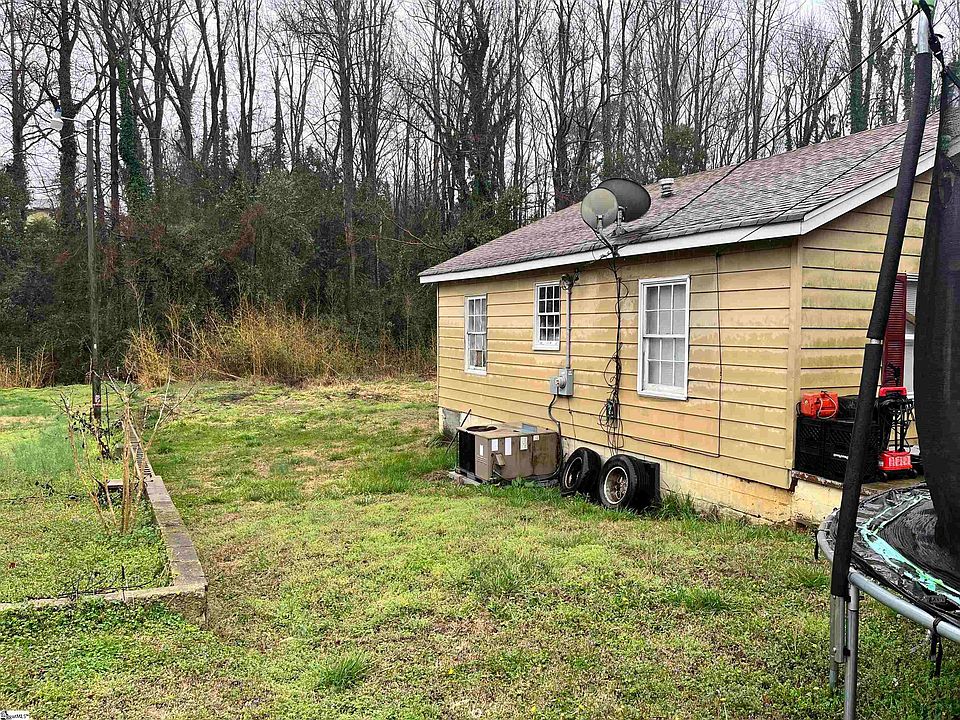 502 Holly St, Gaffney, SC 29340 Zillow