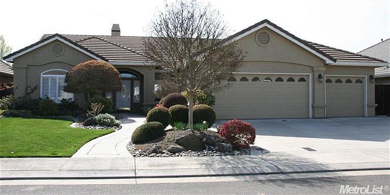 1st image of 19549 Windwood Dr