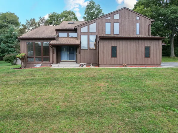 405 Neill Drive, Watertown, CT 06795