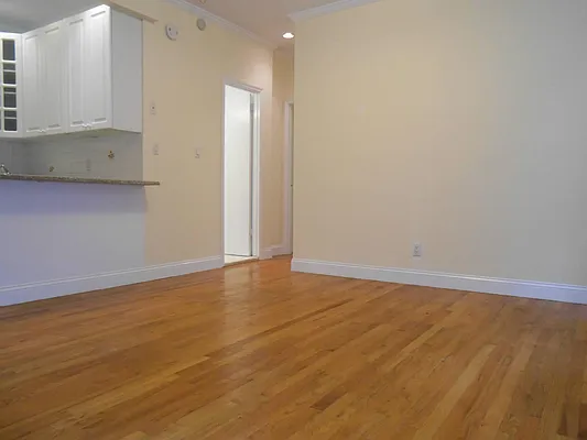 Rented by Keller Williams NYC | media 15