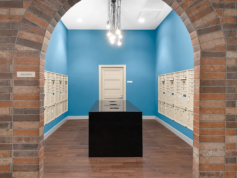 Private Mail and Package Delivery Rooms
