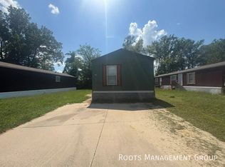 200 Paradise Acres Rd #57, Carterville, IL 62918