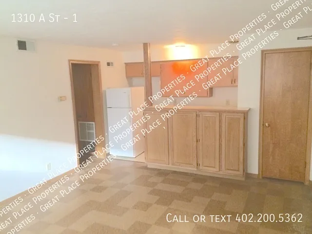 1310 A St #1 — Photo 6