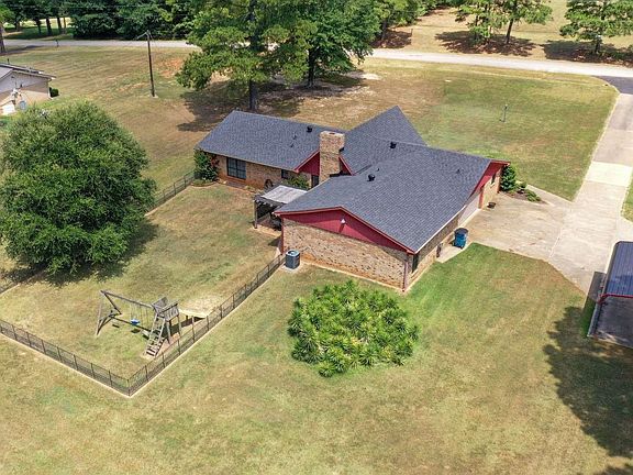 4th image of 2400 Grangeway Rd
