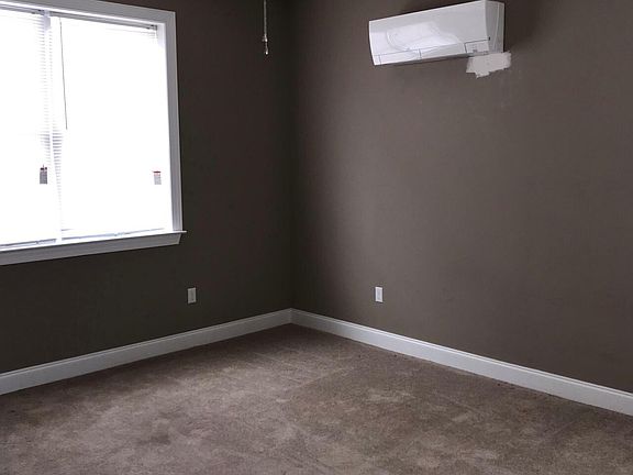 4th image of 115 N Parkdale Ave