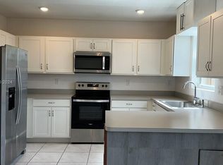 318 NE 5th Pl, Florida City, FL 33034