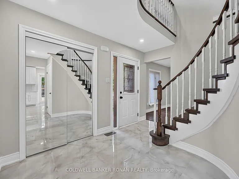 8 McCullough Ave — Photo 5