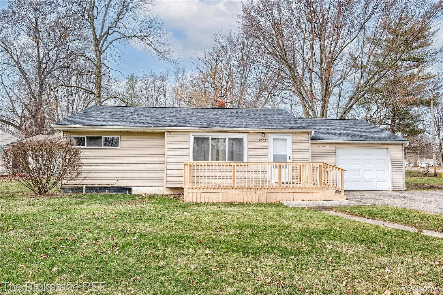 4093 Coral St photo 1