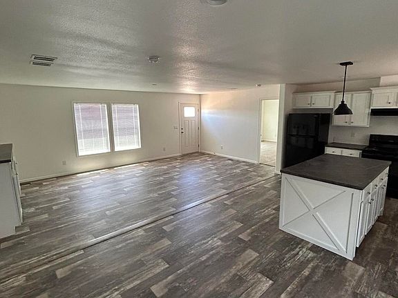 3rd image of 56411 W CYPRESS Lane