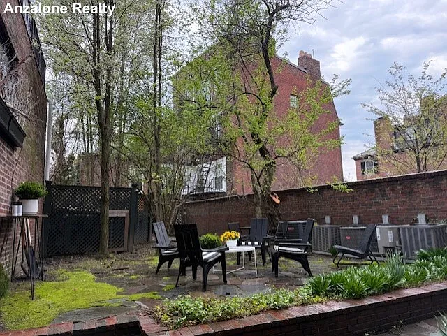34 Mount Vernon St #B — Photo 9
