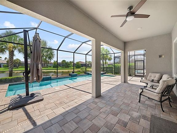 3rd image of 9811 Everglades DR