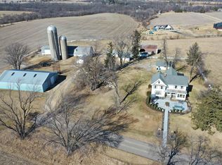 2749 Town Hall Rd, Mount Horeb, WI 53572