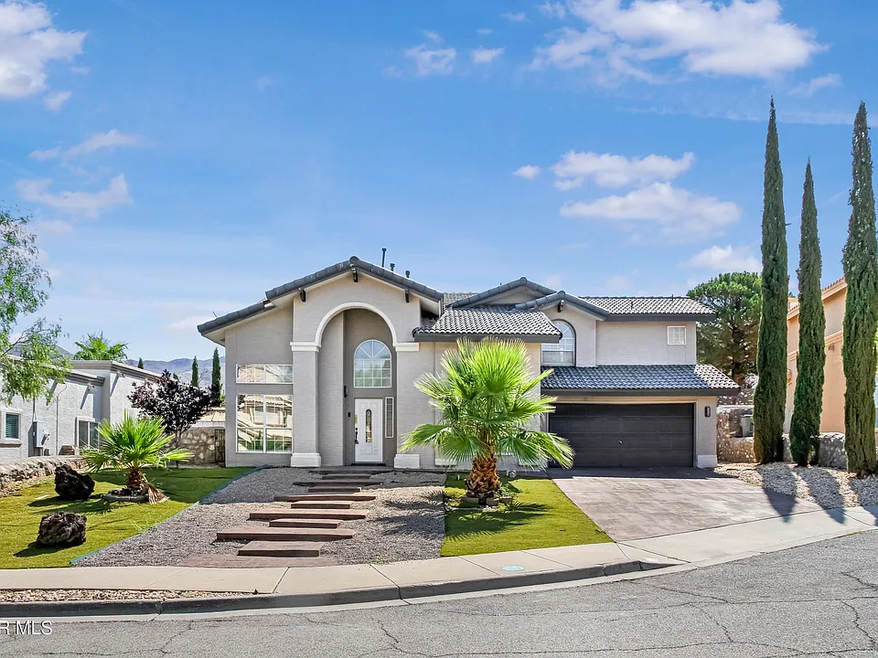 908 Los Pinos Way