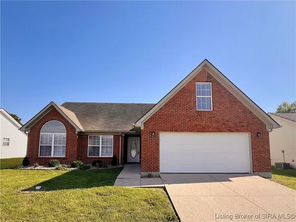 4406 Leaf Circle, Sellersburg, IN 47172