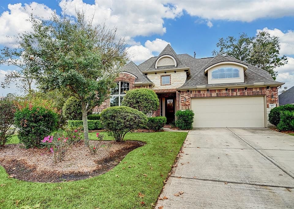 1st image of 103 Springshed Pl