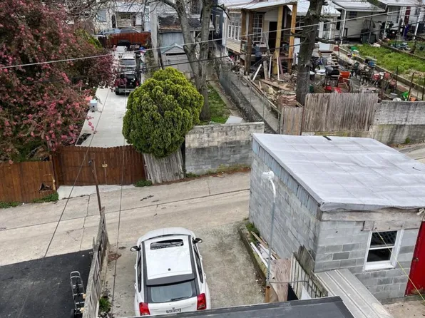 551 Maple St, Reading, PA 19602