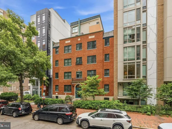1212 M St NW APT 101, Washington, DC 20005
