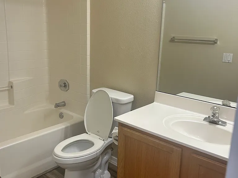 15021 W Elko Dr — Photo 6