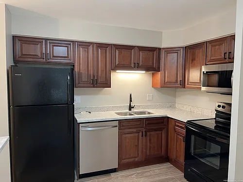 4425 Blackhawk Ln #204 Photo 1