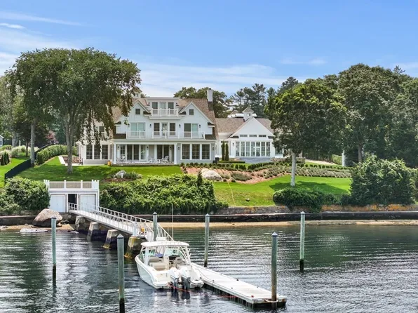 46 Winship Ave, Wareham, MA 02571