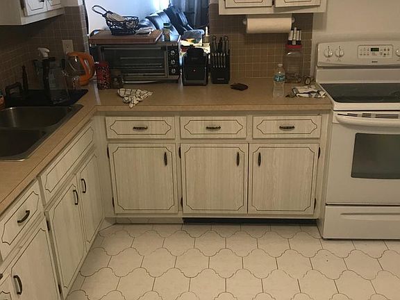 4th image of 1351 NE Miami Gardens Dr APT 713