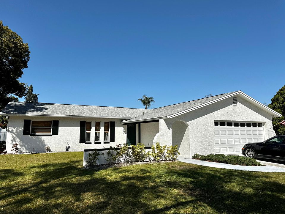 1st image of 115 Hollyhock Dr