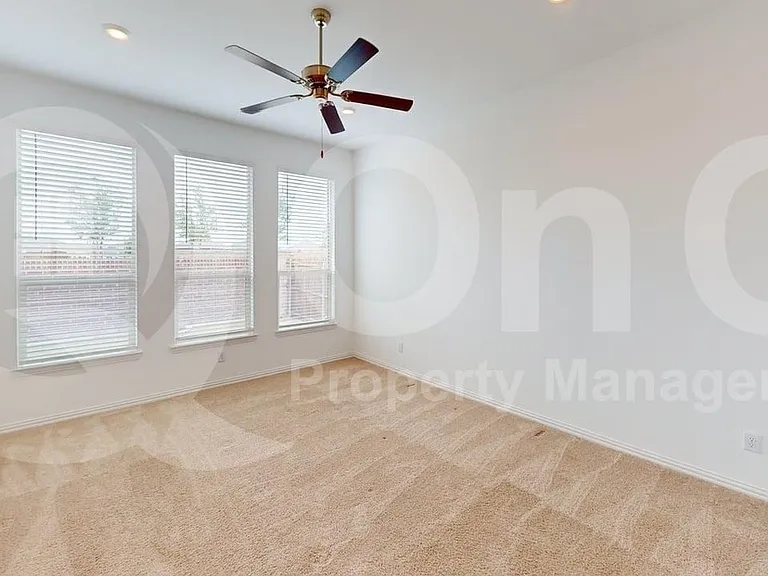 7324 Black Cherry Ln — Photo 16