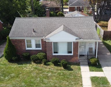 23571 Morton Ave, Oak Park, MI, 48237