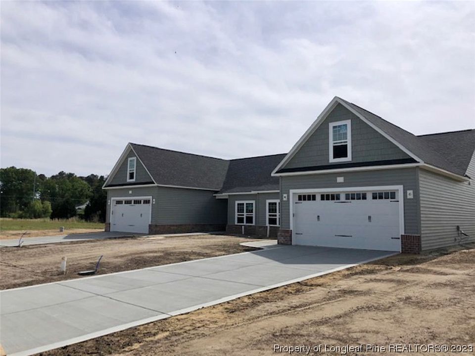2nd image of 212 Oak Pointe Cir