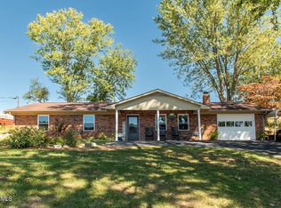 572 Mackey Rd, Washburn, TN 37888