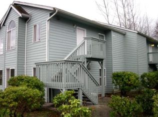 25 4th St, Blaine, WA 98230