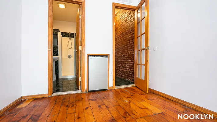 Rented by Nooklyn NYC LLC | media 10