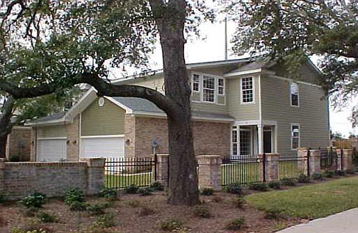 1st image of 185 Saint Jude St
