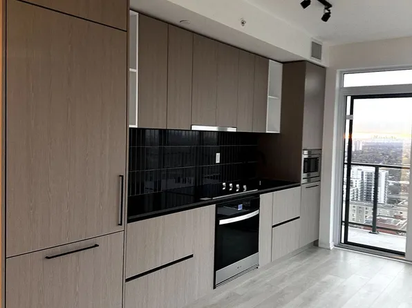 1285 Dupont St, Toronto, ON
