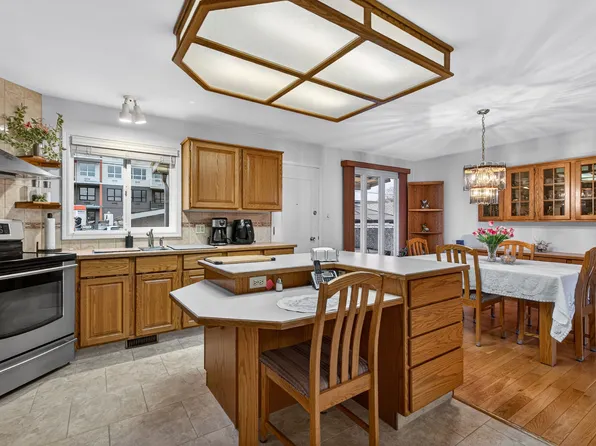 500 McDonald Rd, Kelowna, BC V1X 3H2