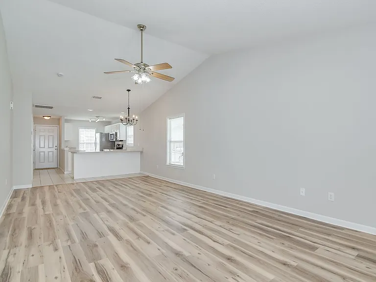 306 Evans Lake Way — Photo 15