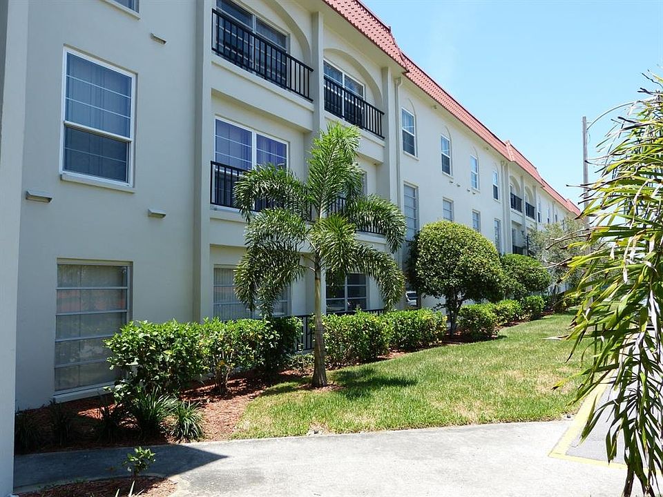 1st image of 2700 Bayshore Blvd APT 2205