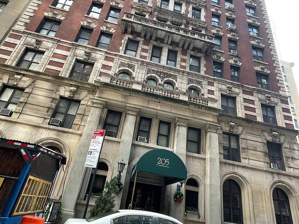 1st image of 205 W 54th St APT 8A