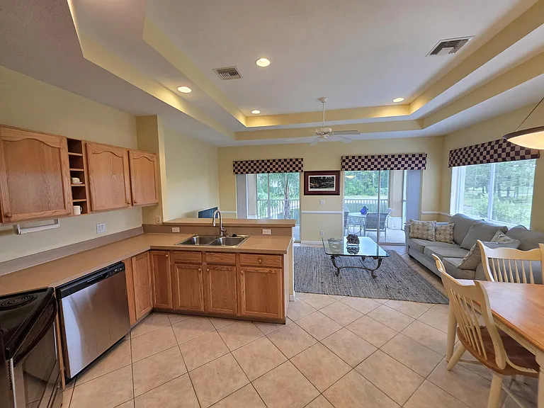 8372 Mulligan Cir #1824 — Photo 6