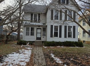 509 7th Ave, Sterling, IL 61081