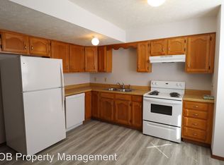 3000 W Village Ln APT E, Springfield, MO 65807