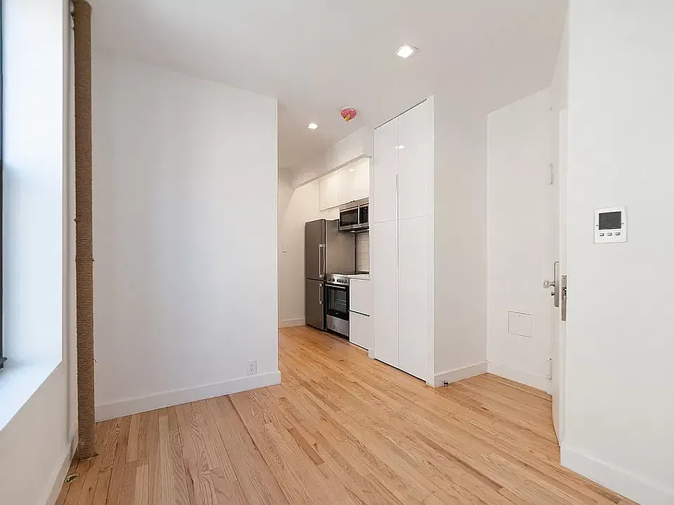 250 Mulberry St #5