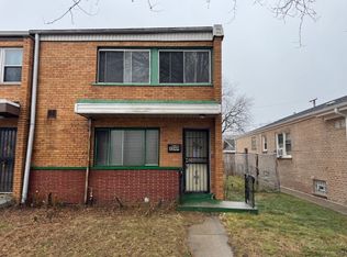 2349 E 103rd St #00, Chicago, IL 60617