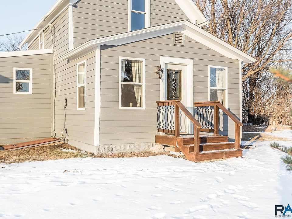 48768 261st St, Valley Springs, SD 57068 Zillow