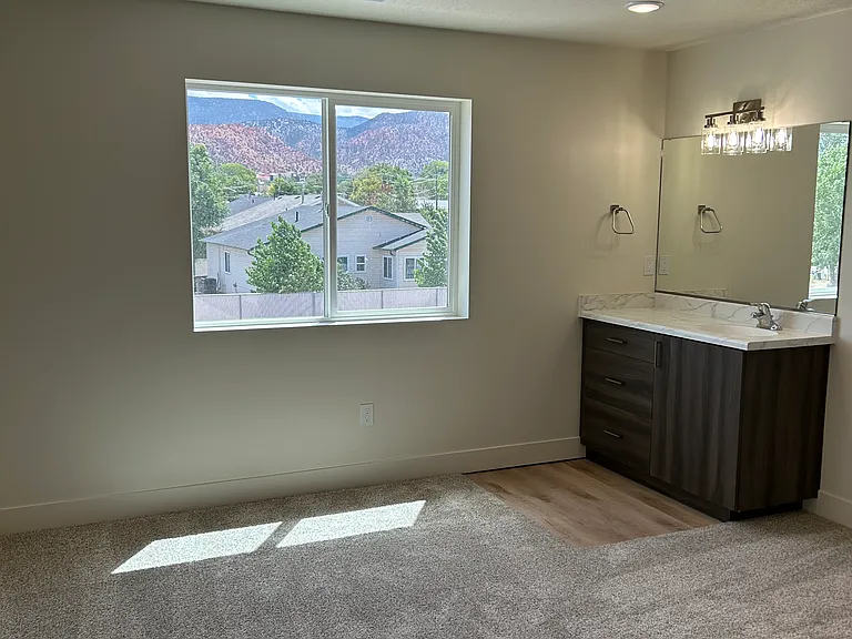 534 W 1045 N #101 — Photo 34
