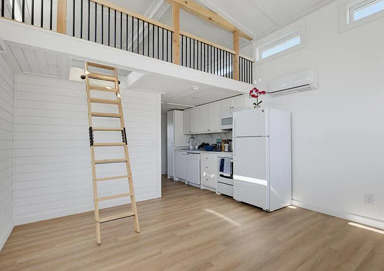 204 Marlin St #9 — Photo 2