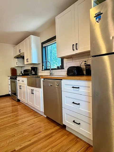 2 bed, 1116 sqft, $2,700 — Photo 3