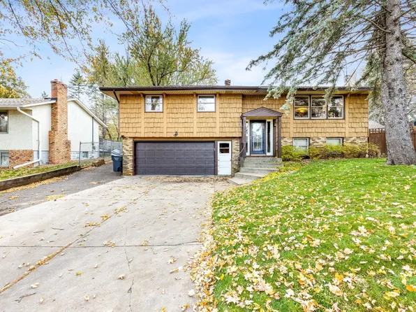 2164 Cowern Pl E, North Saint Paul, MN 55109