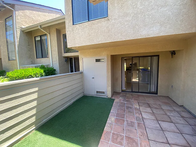 10381 Crosscreek Ter — Photo 26